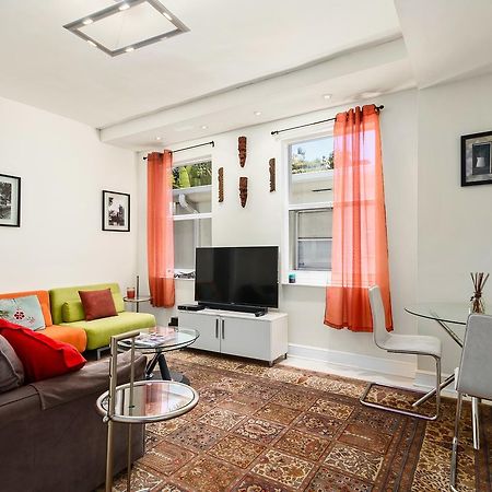 Two Bedroom Two Bath Apartment 2 Block To Beach Miami Beach Kültér fotó