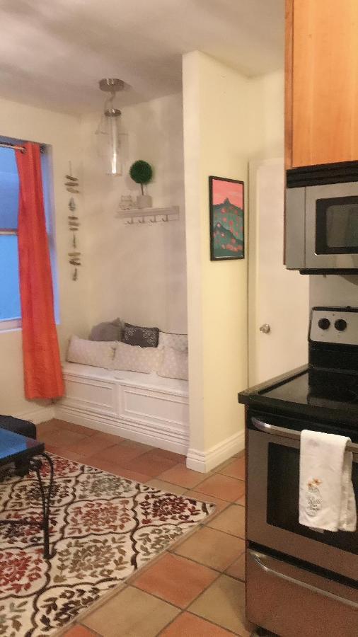 Two Bedroom Two Bath Apartment 2 Block To Beach Miami Beach Szoba fotó